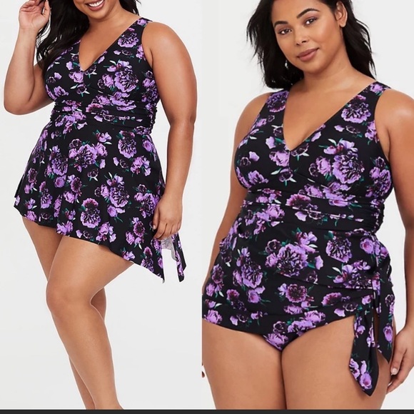 TORRID asymmetrical hem wireless swim dress - Picture 1 of 3